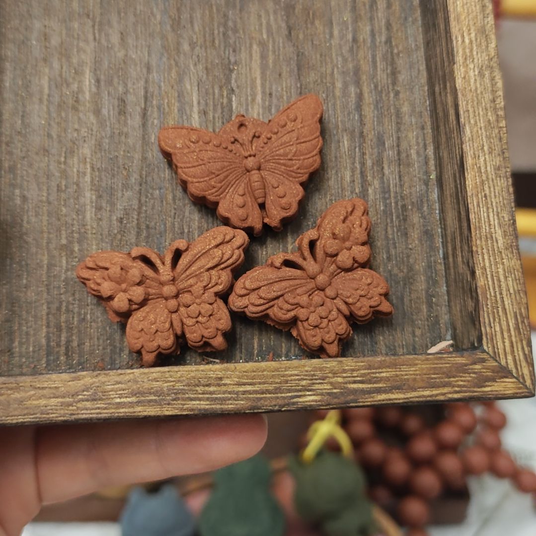 泥塑福利配饰三个