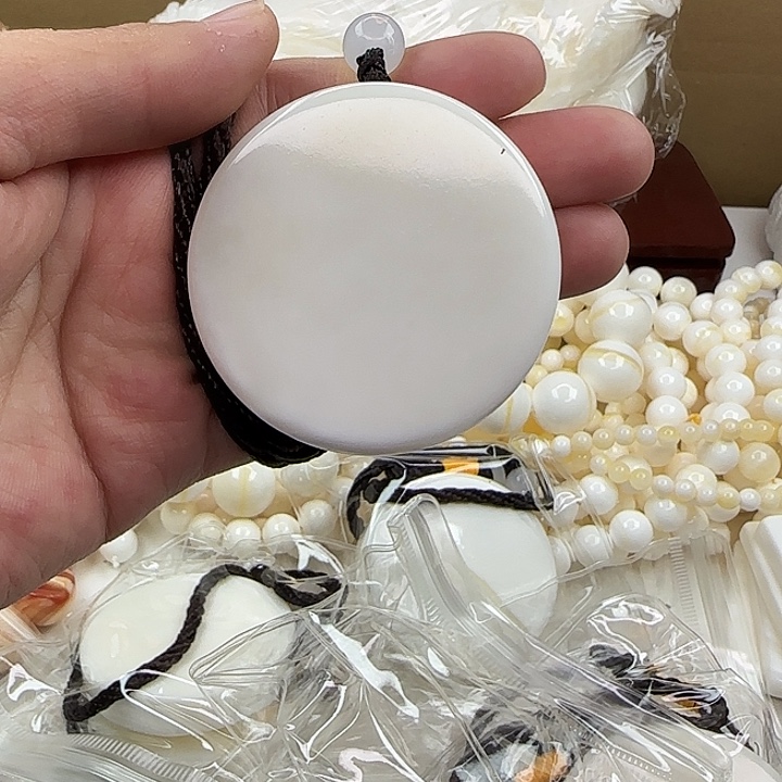 大果紫檀（缅甸花梨）大圆饼把件