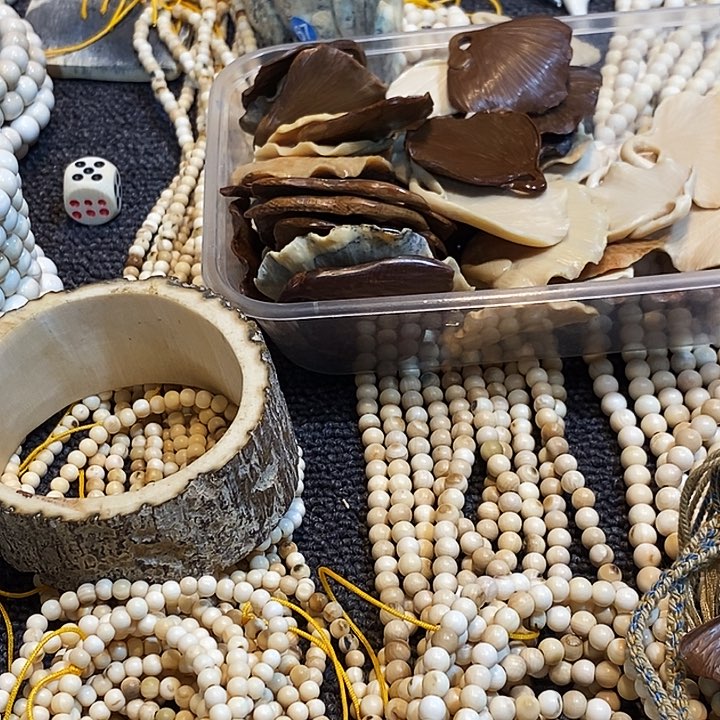 泥塑释**藏工艺品的制作