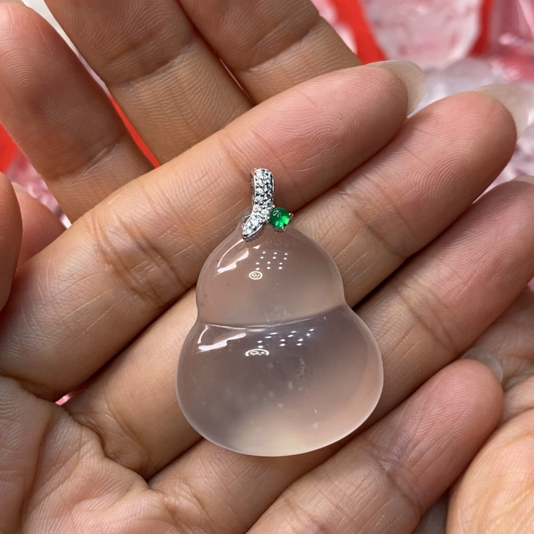 黄***8石英质玉银S925镶嵌吊坠