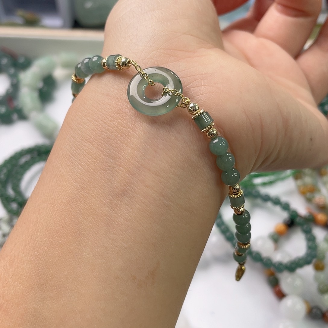 吊坠(不含链)未镶嵌翡翠1