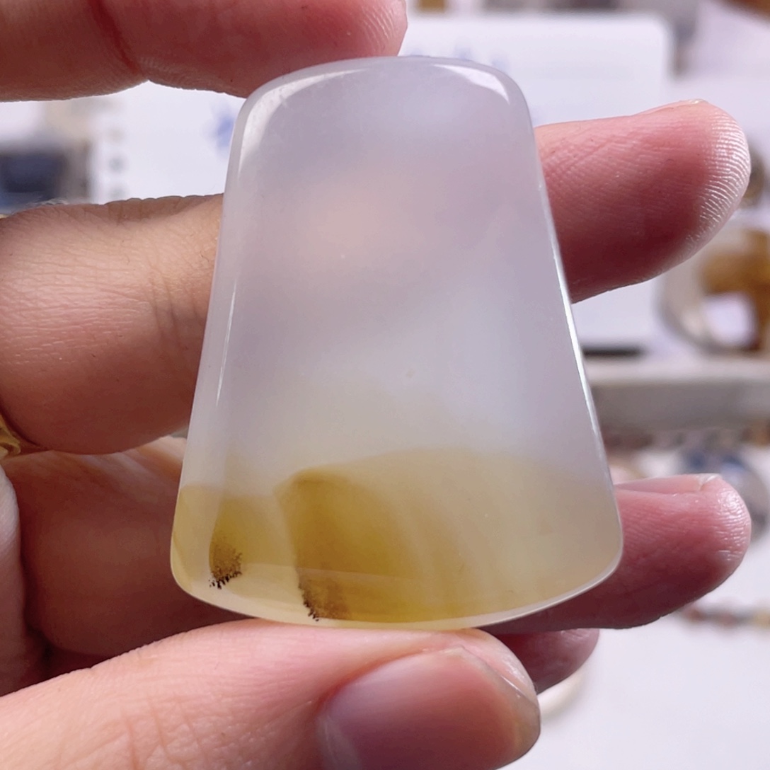 玛瑙/玉髓未镶嵌珠宝奇石