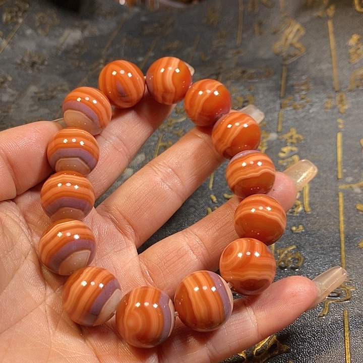 玛瑙/玉髓手链未镶嵌，**龙