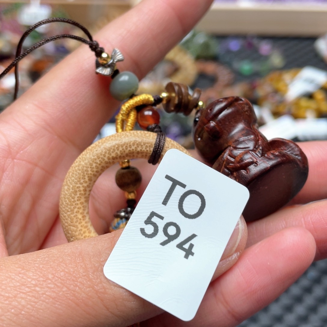 水晶多样性发一只未镶嵌