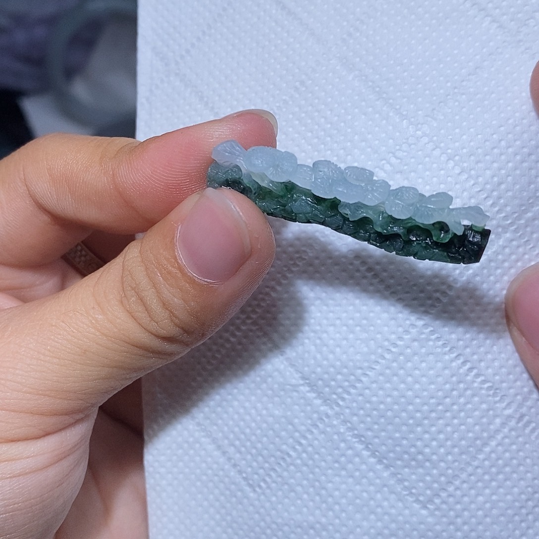 B***e定制翡翠未镶嵌翡翠