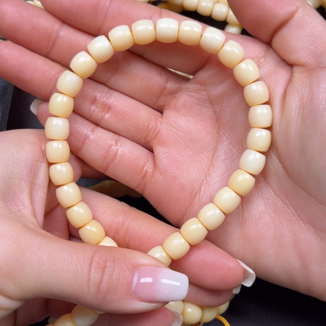 驼骨手串/手链编号106发27颗尺寸0.8