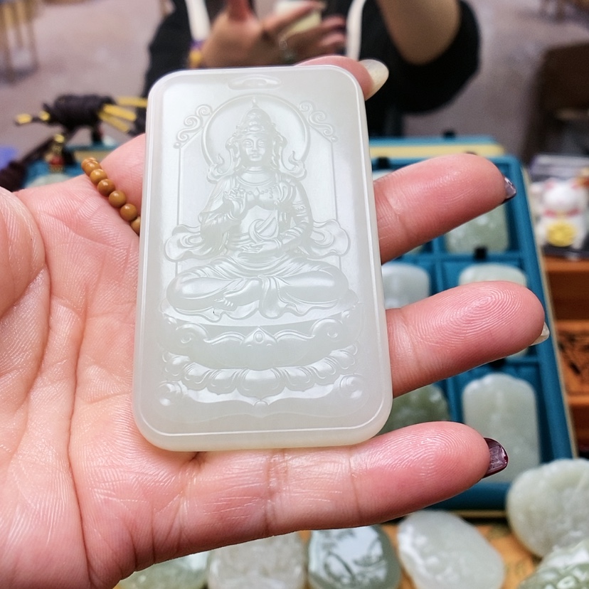 【闪购商品】和田玉颈饰未镶嵌风**毛