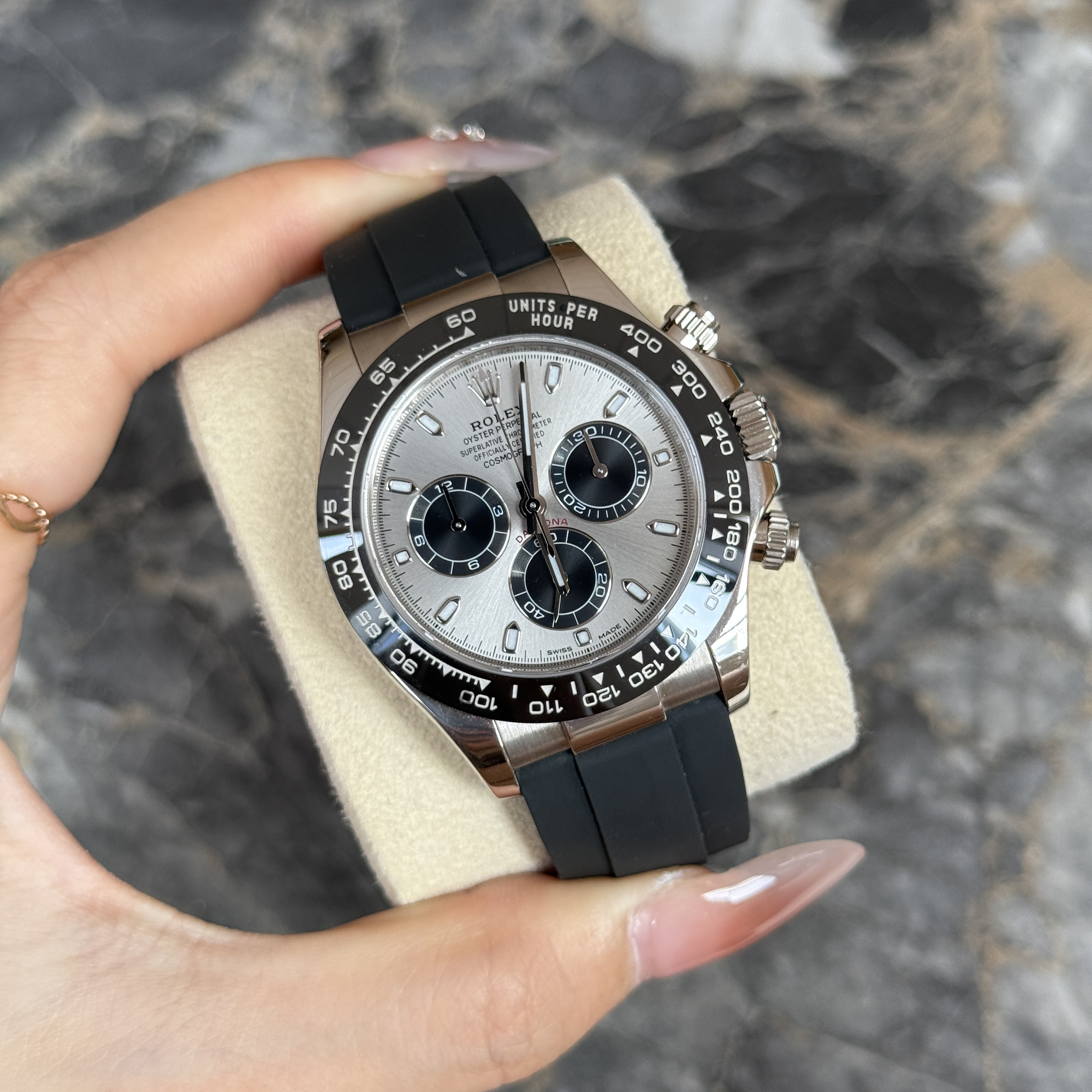 99新 Rolex/劳力士  胶带水泥灰m116519ln-0024/40表径