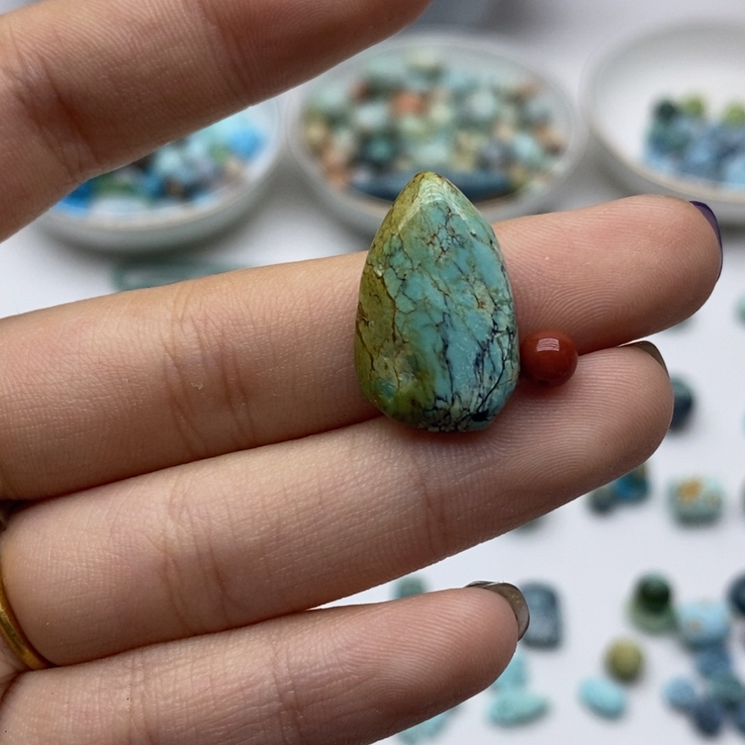 南红玛瑙未镶嵌珠宝半成品