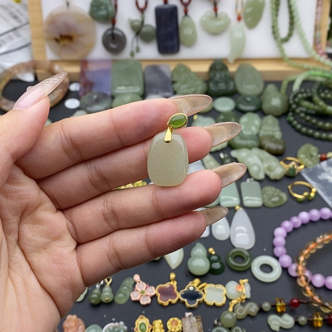 和田玉吊坠(不含链)银S925镶嵌