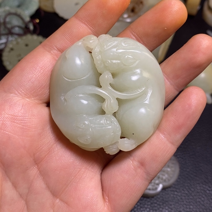 颈饰未镶嵌和田玉