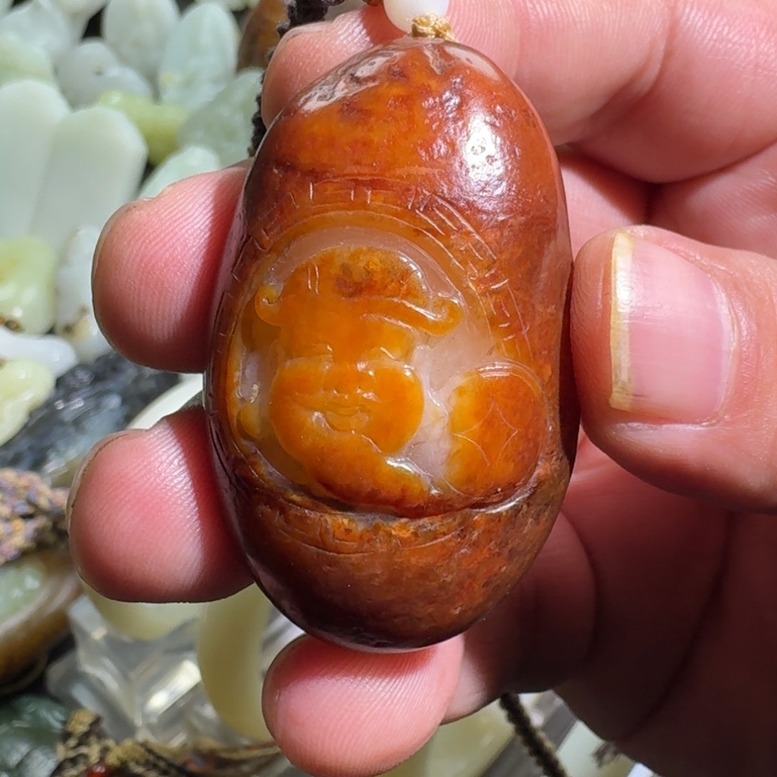 和田玉颈饰未镶嵌