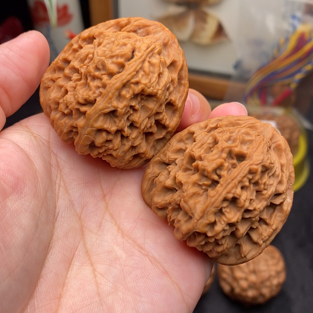 西***爷文玩核桃把件41三角疆