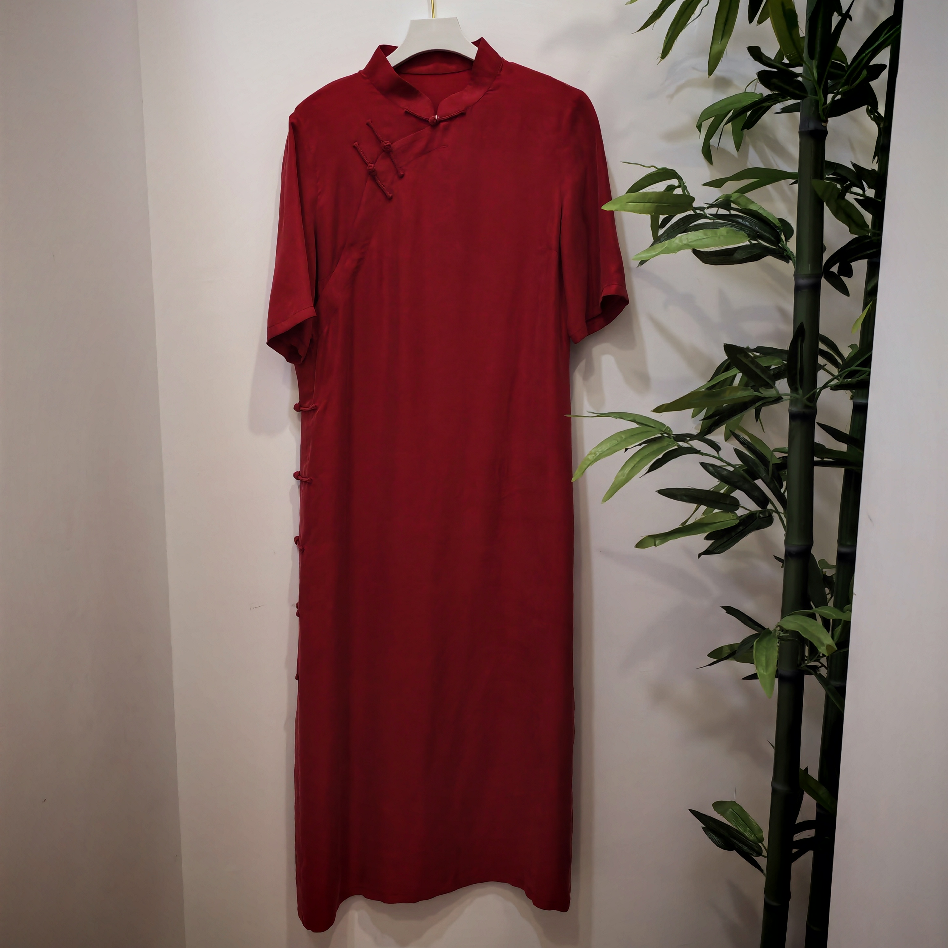 中式国风复古立领斜襟铜氨丝长款连衣裙