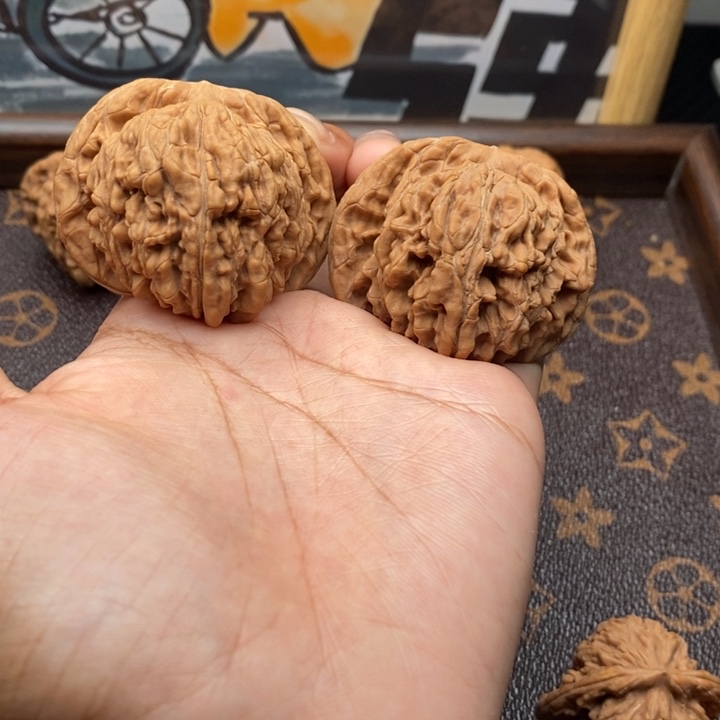 江***雪文玩核桃吊坠48四座楼