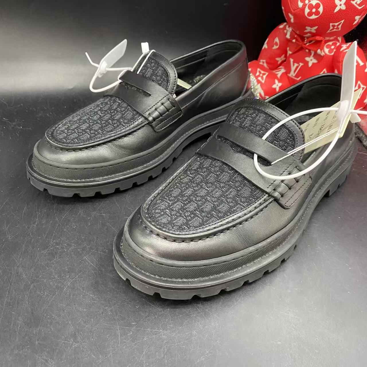 95新 DIOR/迪奥 刺绣乐福鞋黑色舒适时尚商务鞋41欧码kke213