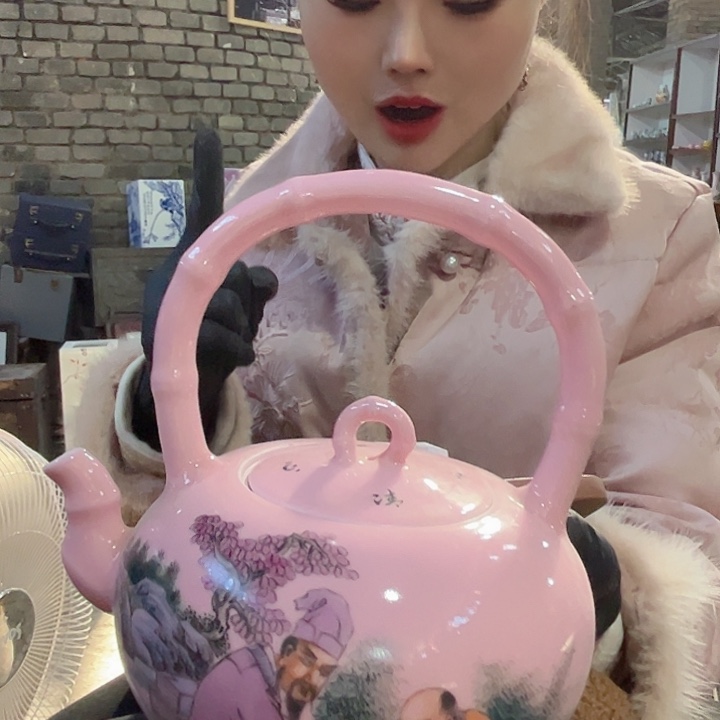 陶摆件景德镇高温瓷提梁壶