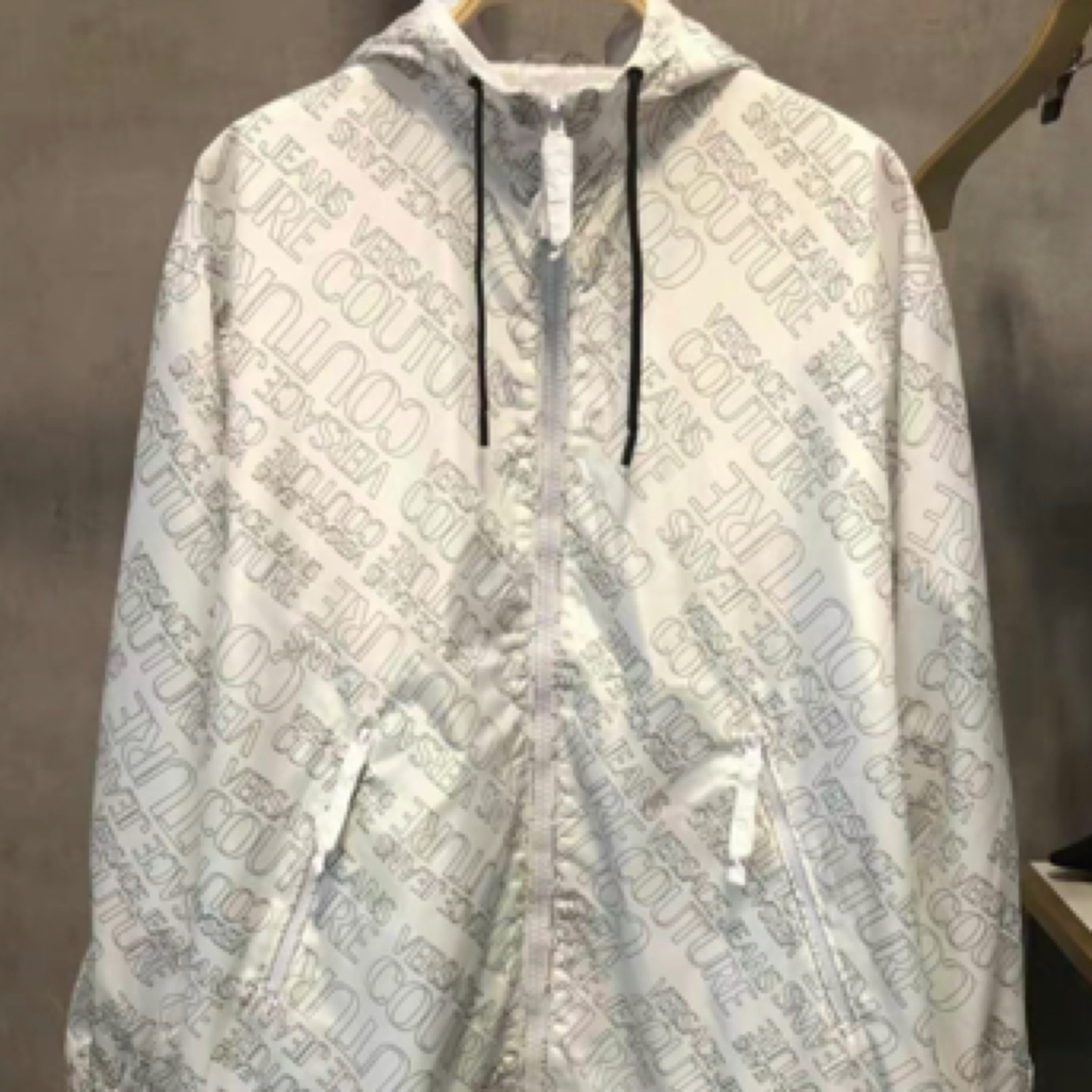 99新 VERSACE/范思哲 连帽印花夹克外套/48码/A03493