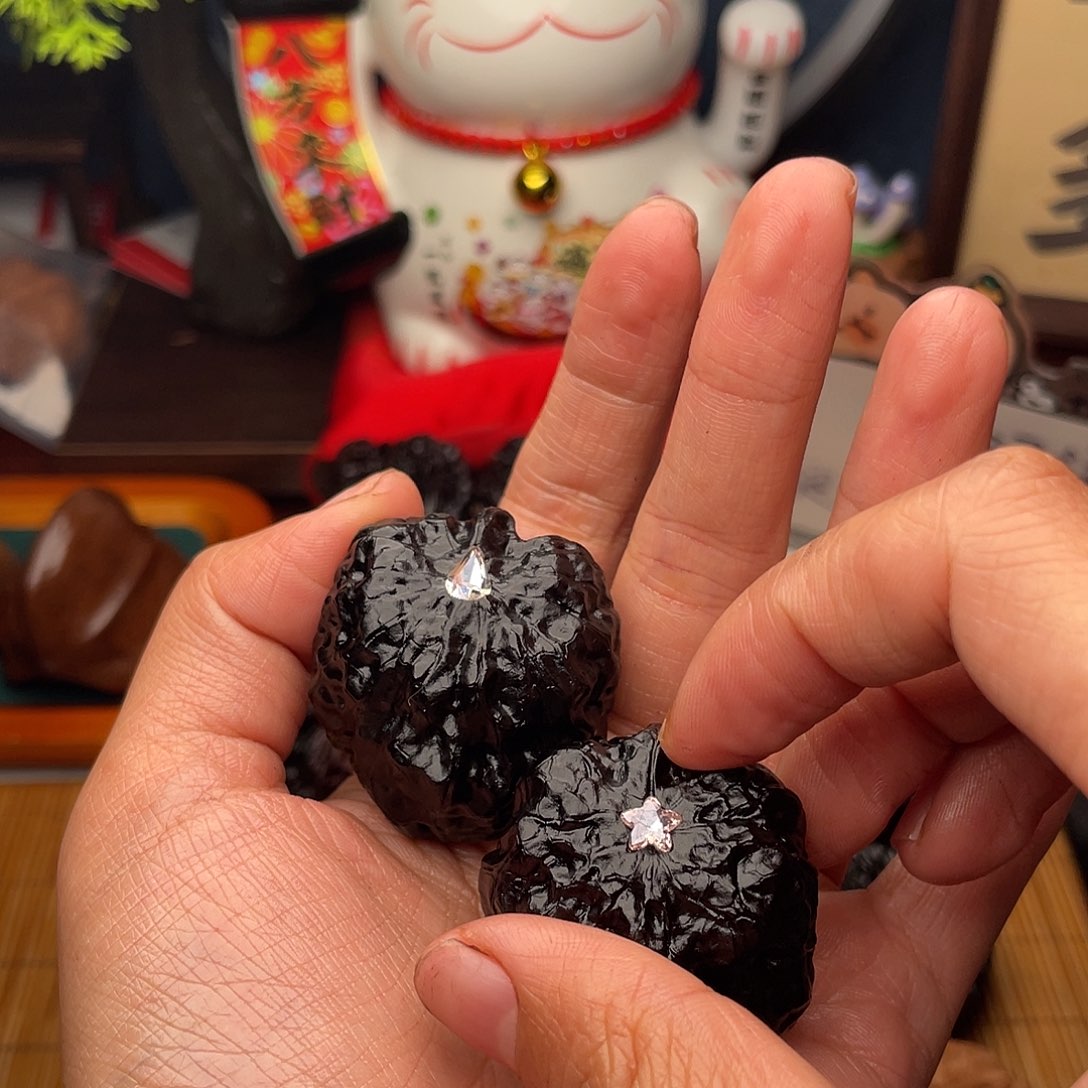 吊坠文玩核桃拼*吧镶嵌一根筋