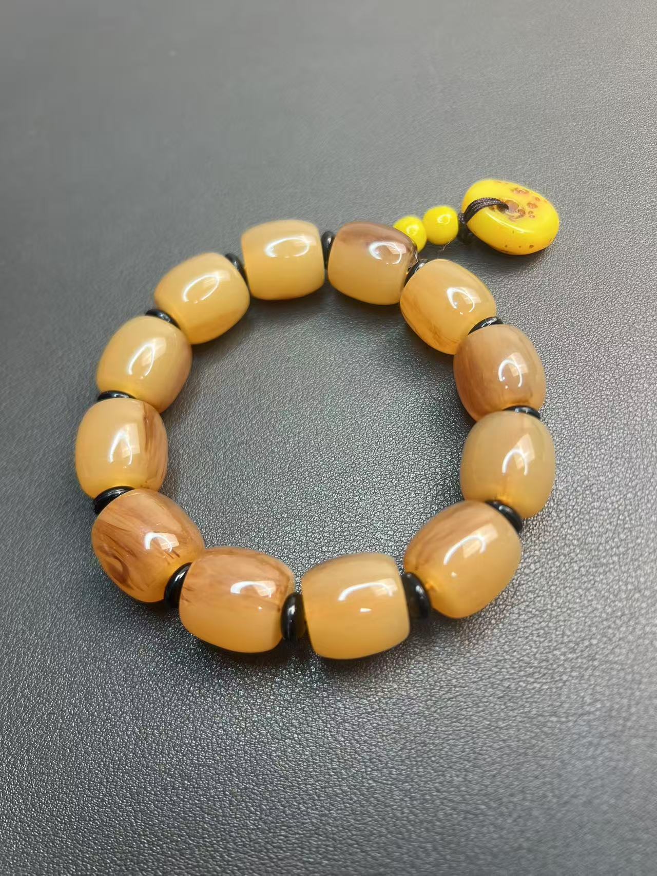 1060-精选手串f 无礼盒