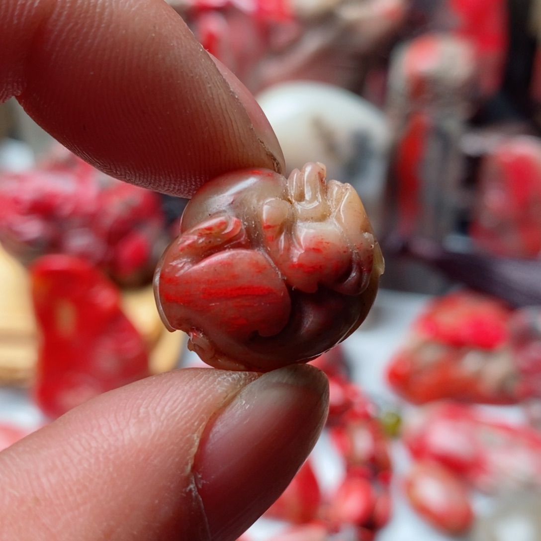 昌化鸡血石昌化鸡血石挂件