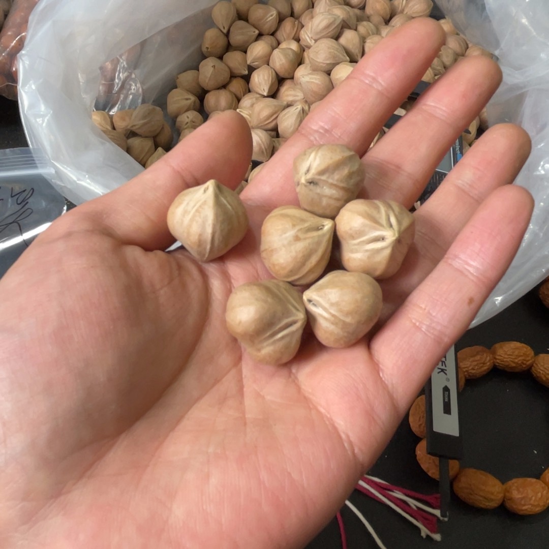 吊坠橄榄核小***