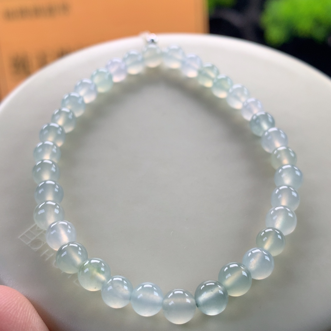 翡翠未镶嵌手链卡5.5