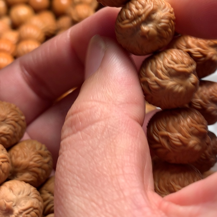 【闪购商品】猴头核桃吊坠一**风悟空