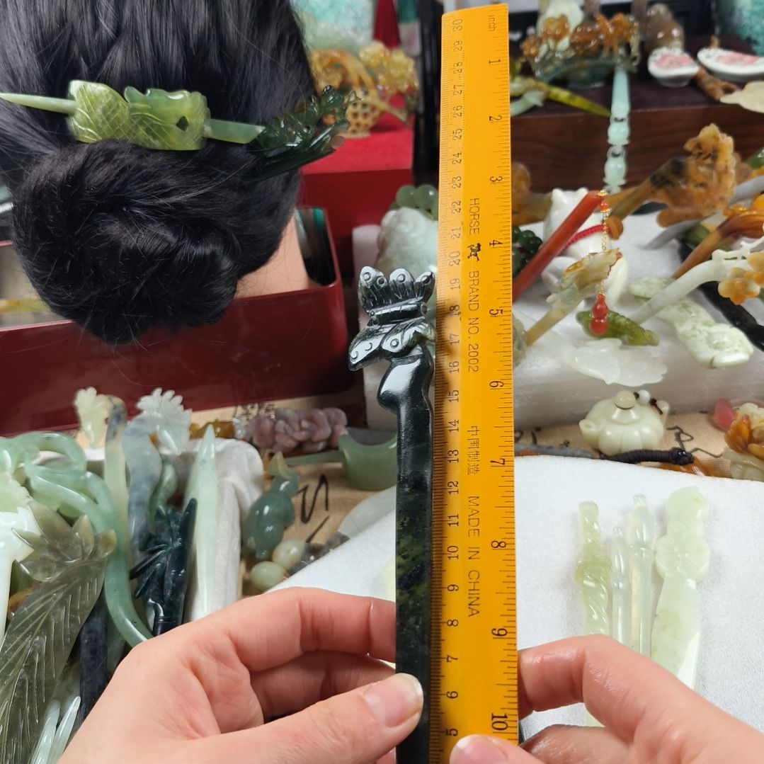 蛇纹石玉发饰合金