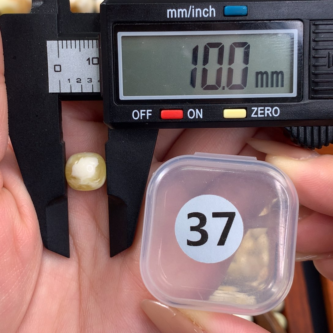 琥珀珠宝奇石未镶嵌琥珀蜜蜡