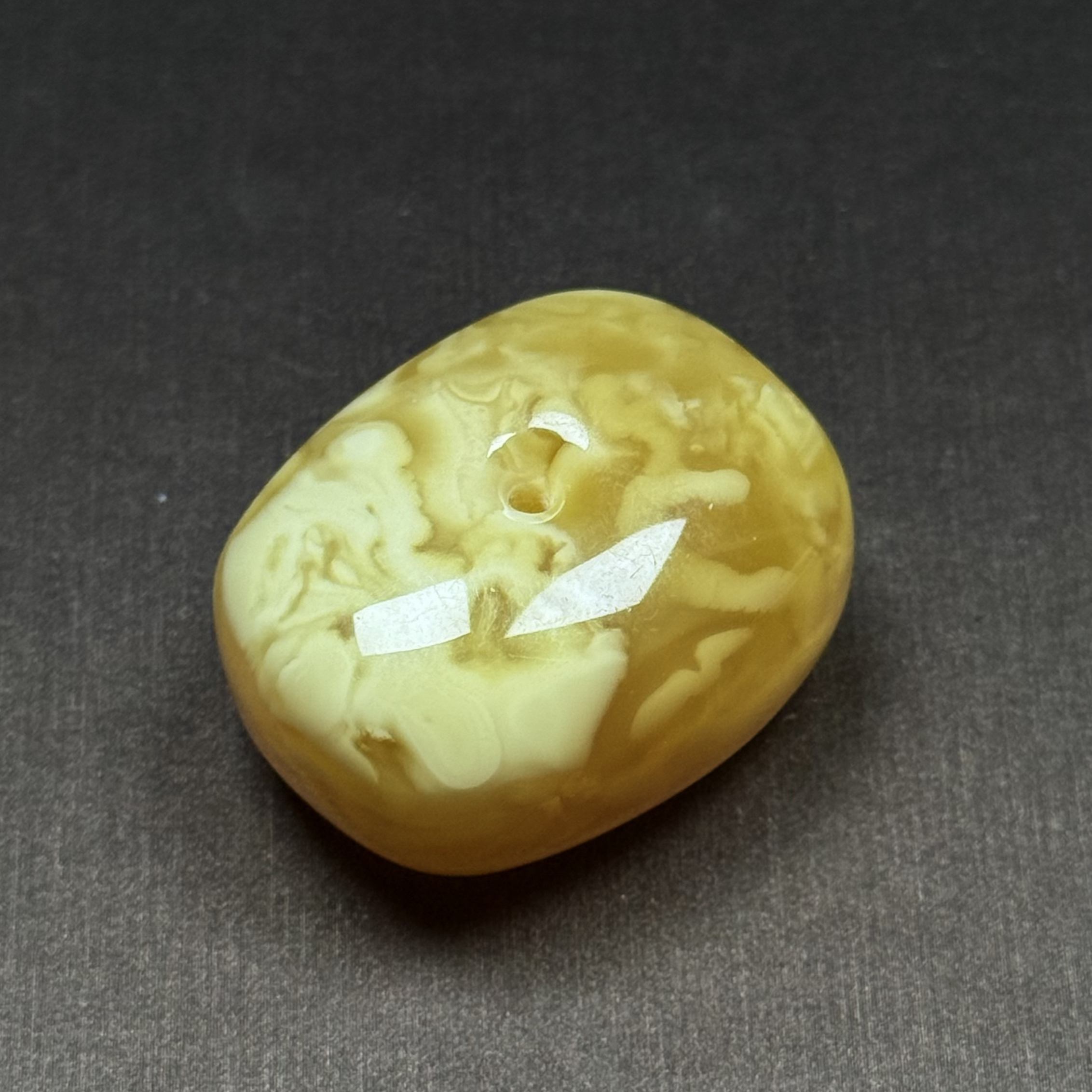 【伟伟鉴定】原矿蜜蜡 鸡油黄白花蜡 方扣 吊坠32/25/18时尚百搭