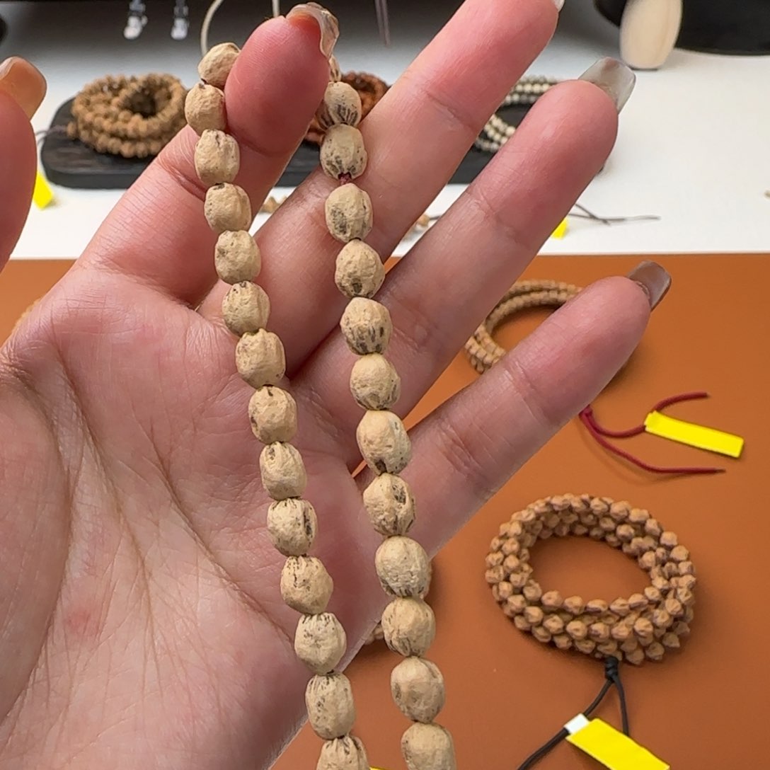 柏香籽/百香籽吊坠