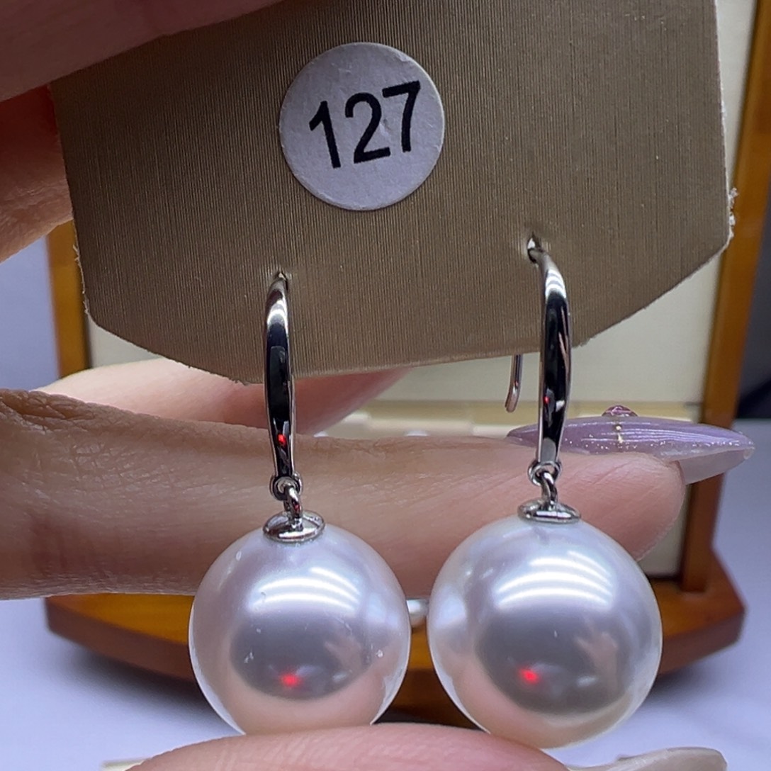 淡水珍珠银S925镶嵌耳饰
