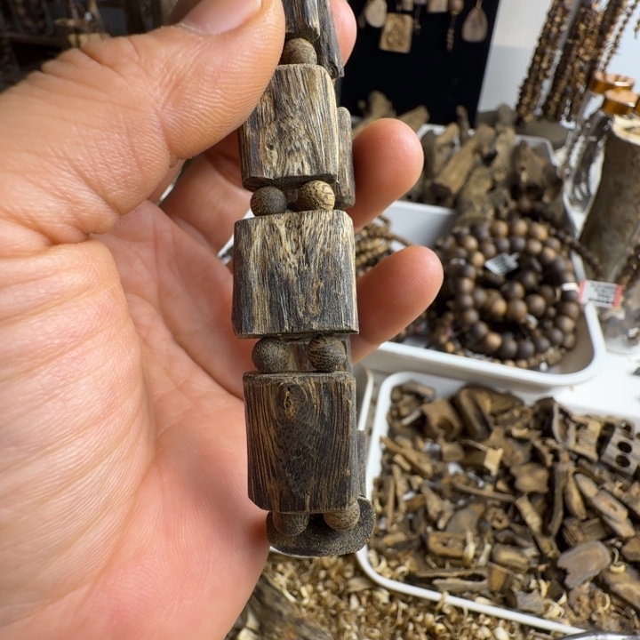 之***2沉香沉香碎屑奇楠沉香绿奇楠手牌牌16克重一条