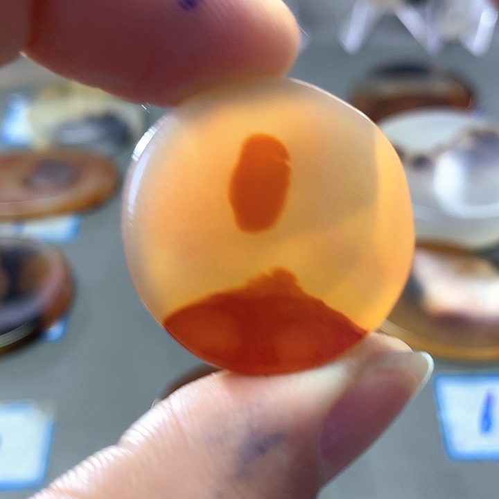 未镶嵌颈饰玛瑙/玉髓