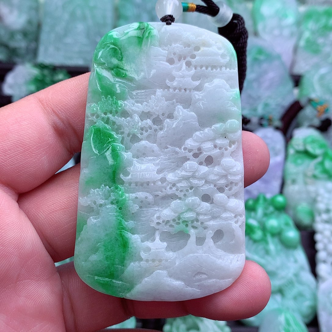 翡翠吊坠(不含链)未镶嵌