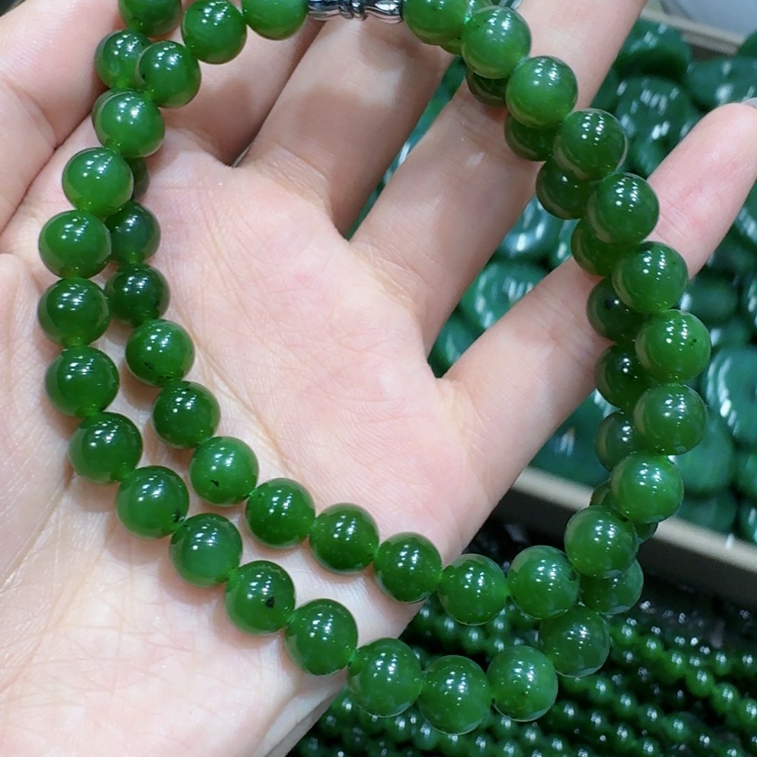 和田玉未镶嵌颈饰多样性发货 拍一发一卡8