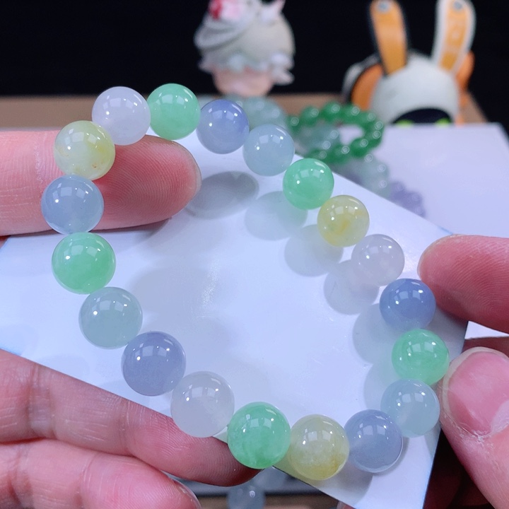 翡翠手链未镶嵌翡翠