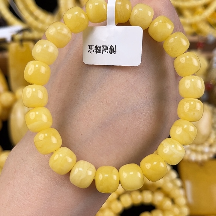 未镶嵌琥珀裸石琥珀，