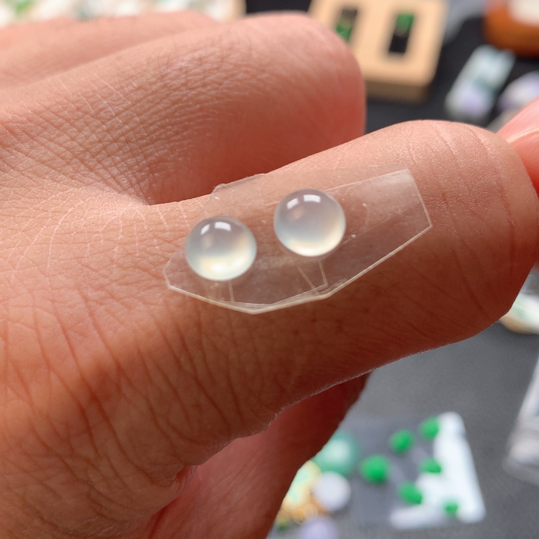 翡翠未镶嵌耳饰翡翠