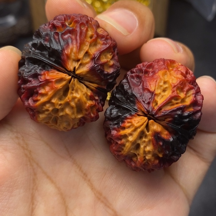 把件文玩核桃37尺铁狮子球