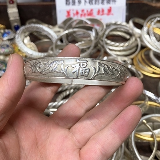 笼***鸟铜器工艺品有限公司