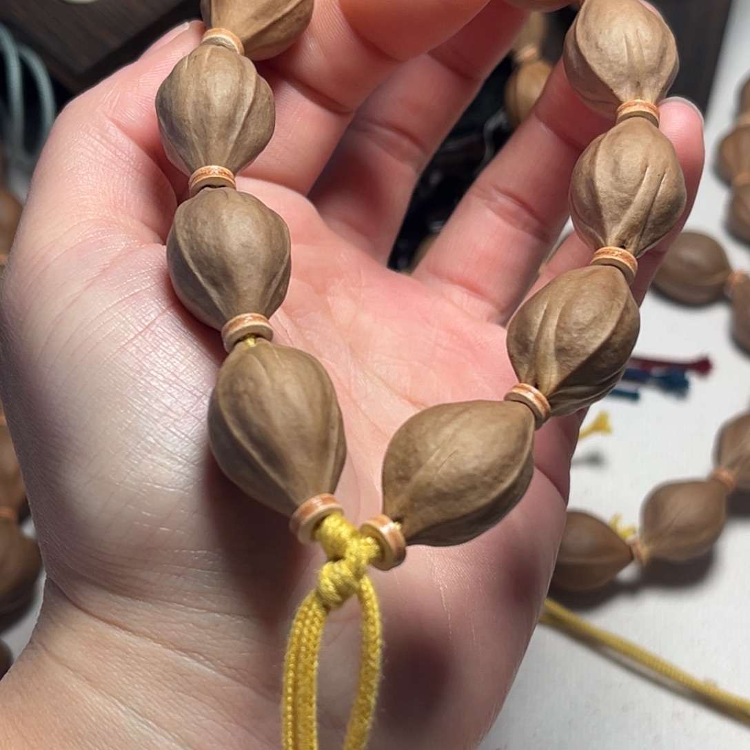 灰***豆橄榄核手串/手链1526梅林铁核三花三面佛