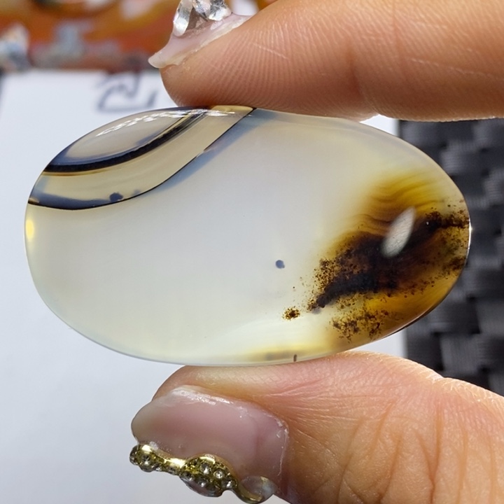 玛瑙/玉髓颈饰未镶嵌