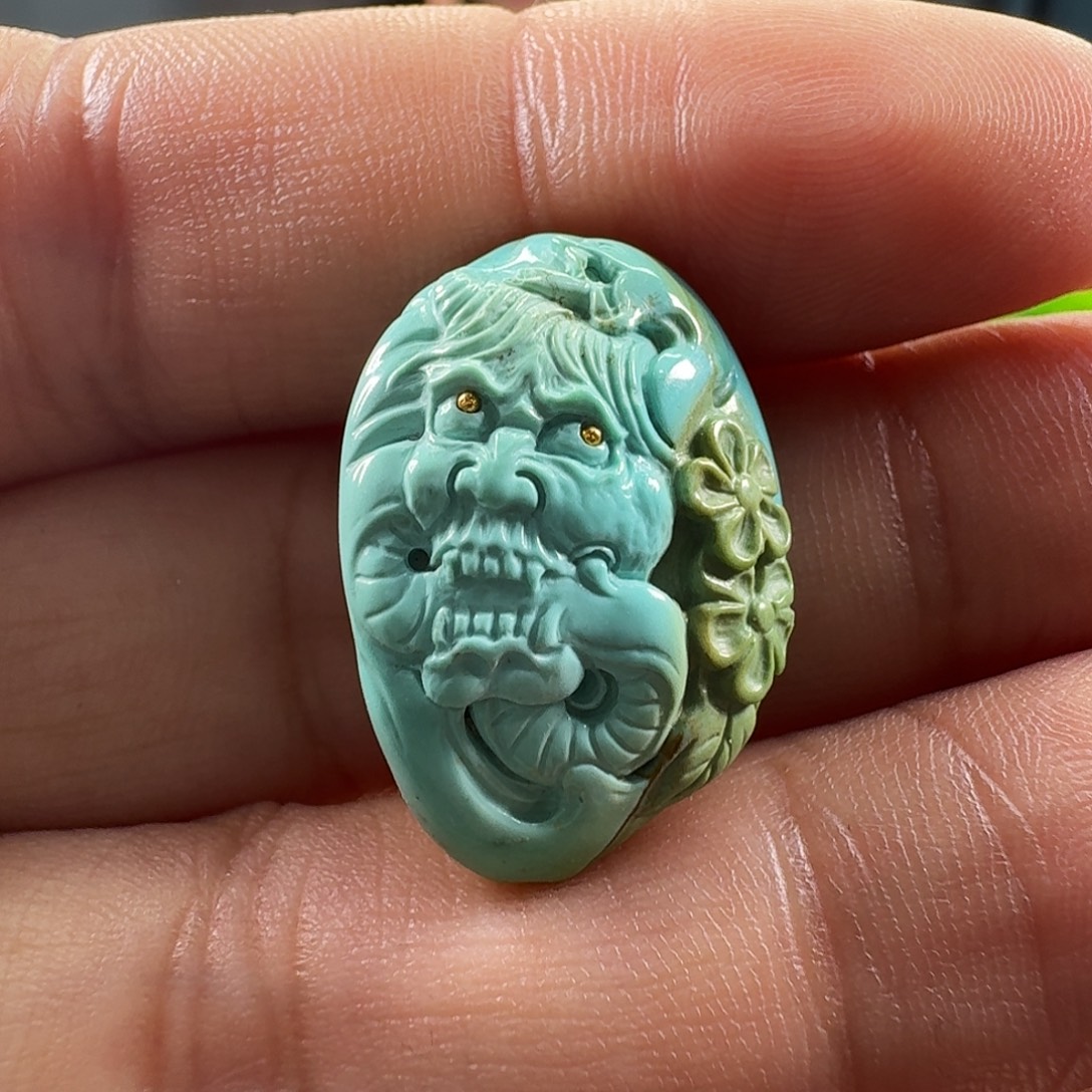 绿松石未镶嵌颈饰