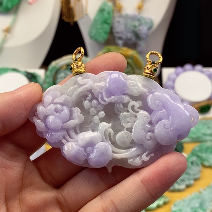 翡翠颈饰未镶嵌翡翠吊坠