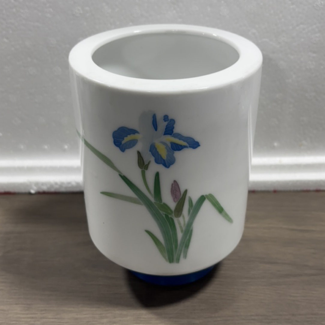 釉下五彩笔筒手绘