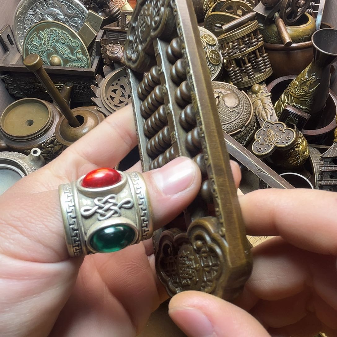 精美铜器收藏品等