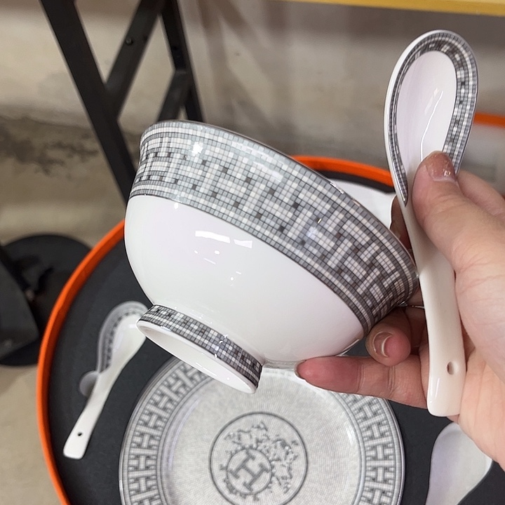 瓷片书斋的主人是一