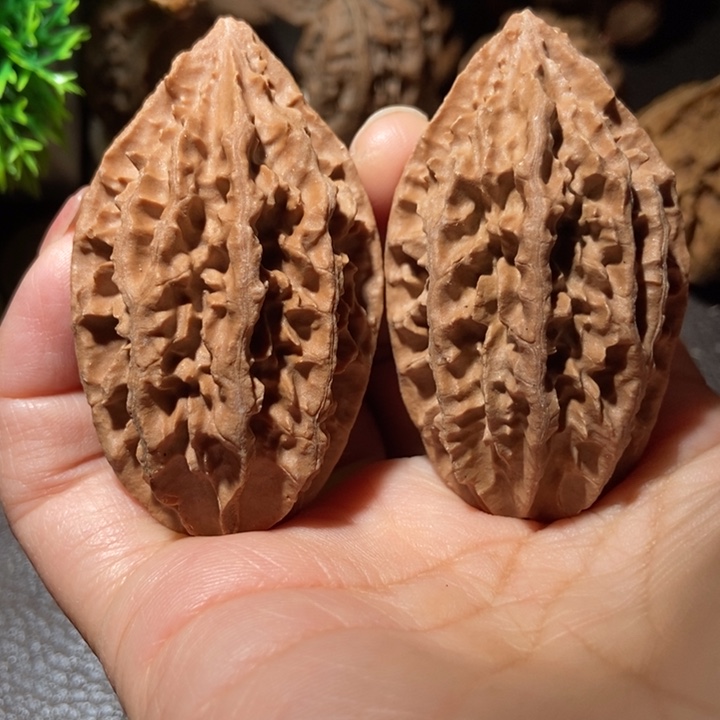 把件文玩核桃东北楸子小雪77